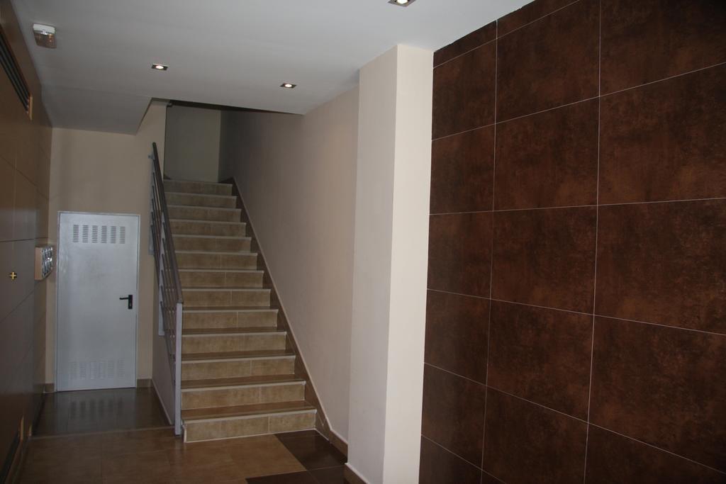 Apartmento Avda Madrid Azuqueca de Henares Ruang foto